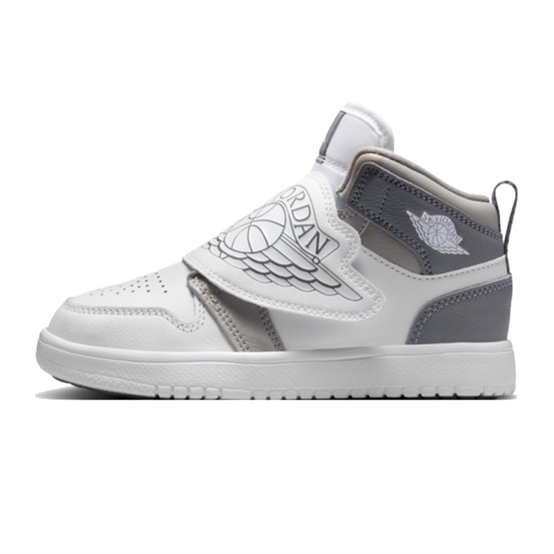 NIKE耐克小童鞋SKY JORDAN 1 (PS)运动训练篮球鞋BQ7197-011