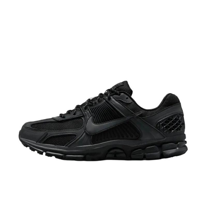 NIKE耐克男鞋NIKE ZOOM VOMERO 5 SE运动休闲鞋IM6597-001