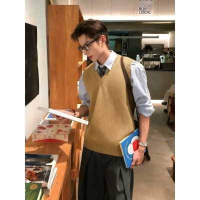 卡其色v领针织马甲男款秋冬叠穿