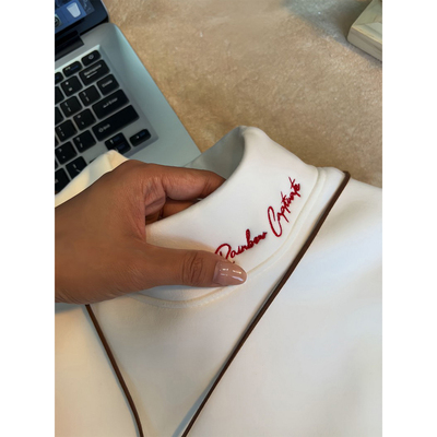 白色红标刺绣半高领打底衫男款