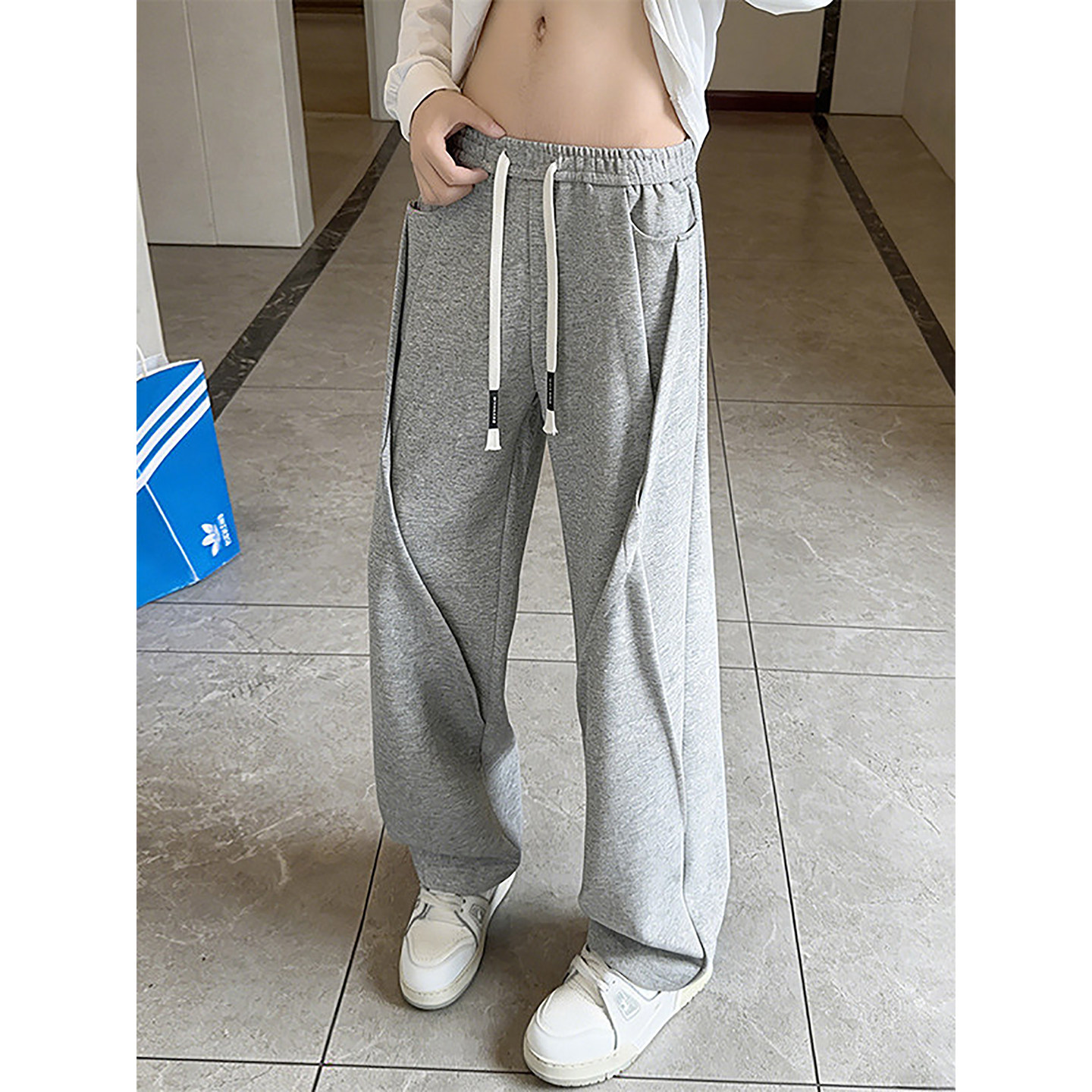 美式重磅立体褶皱卫裤男春季潮牌设计感垂感裤子工字褶阔腿休闲裤,男装,休闲裤,淘宝优惠券,粉丝福利购,淘宝优惠卷