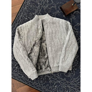 仿狼毛座山雕外套 秋冬加绒加厚保暖针织衫 绞花纹立领开衫 毛衣男款