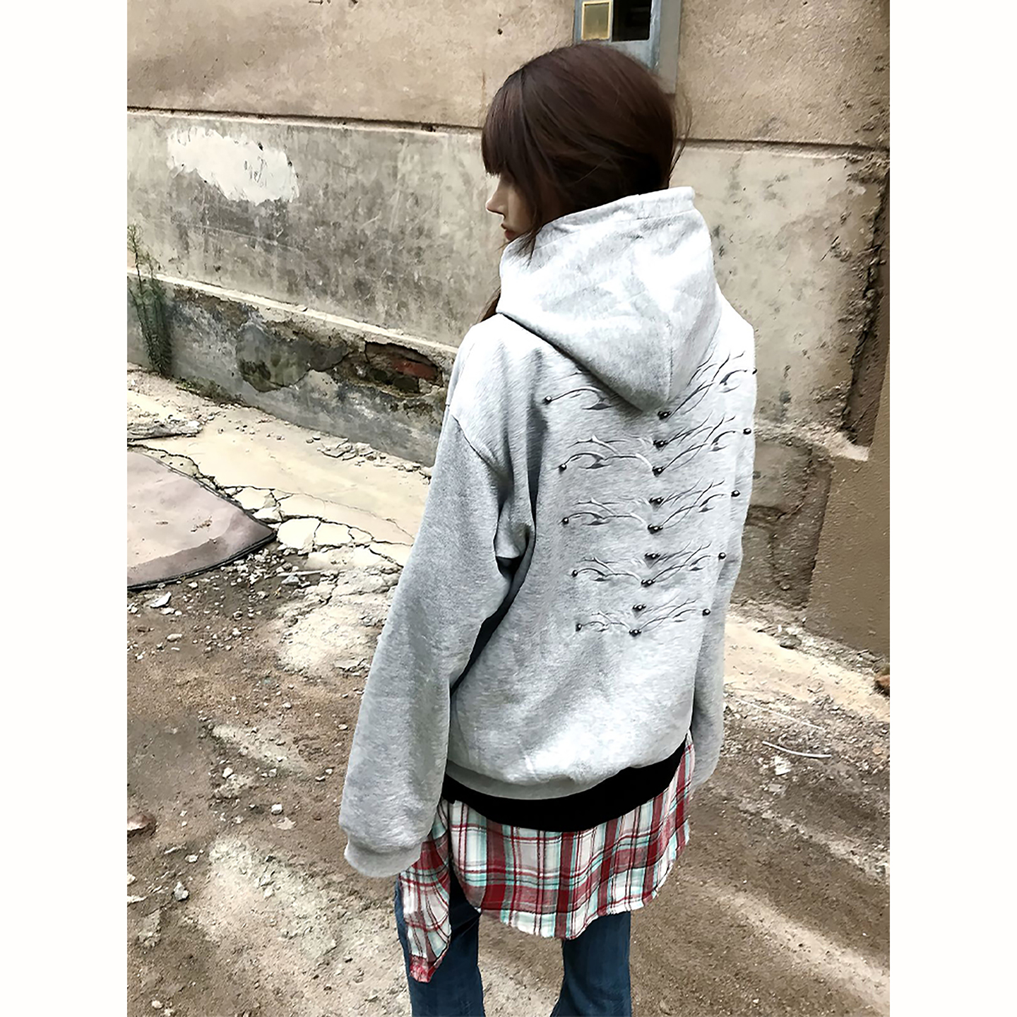 美式复古脊骨柳钉刺绣卫衣男秋季