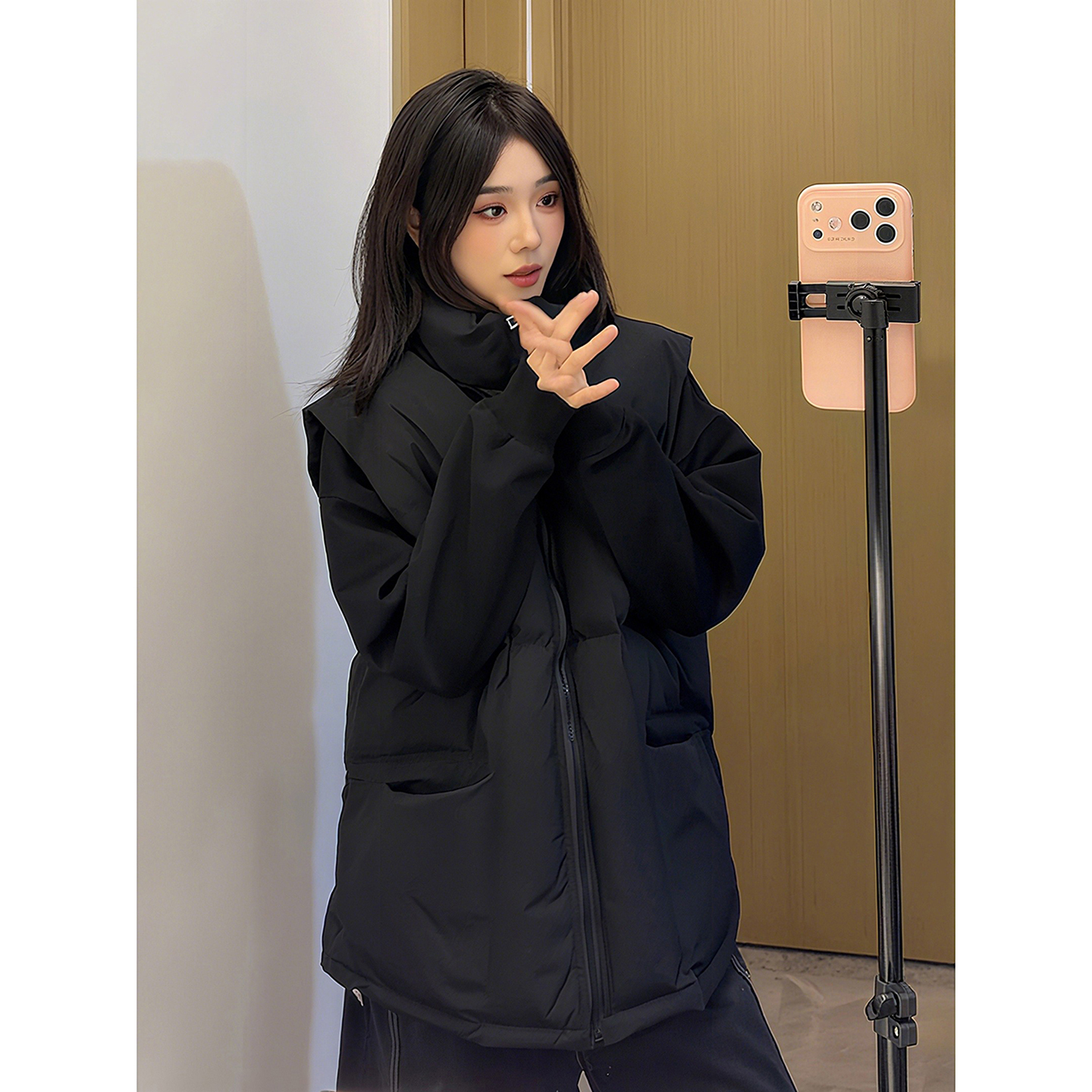 黑色立领羽绒马甲男女款冬季