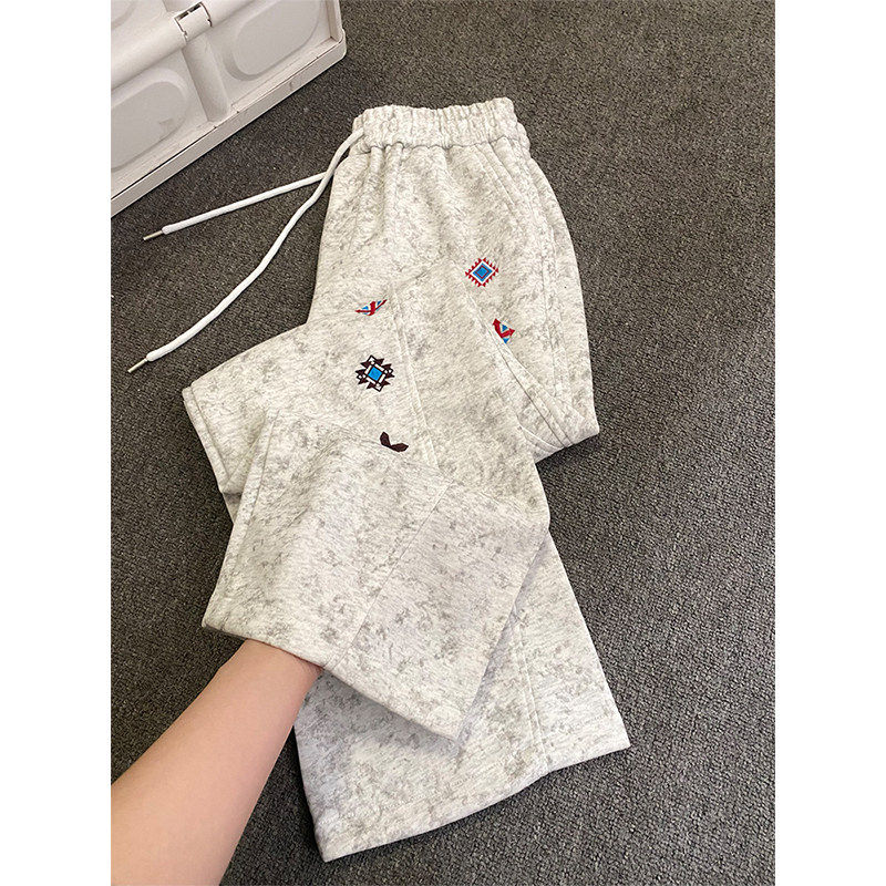 白花灰刺绣斜切弯刀卫裤男冬季加绒加厚阔腿直筒裤健身运动休闲裤,男装,休闲裤,淘宝优惠券,粉丝福利购,淘宝优惠卷