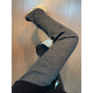 黑色人字纹加绒卫裤男秋冬美式加厚毛呢裤子老钱风垂感直筒休闲裤