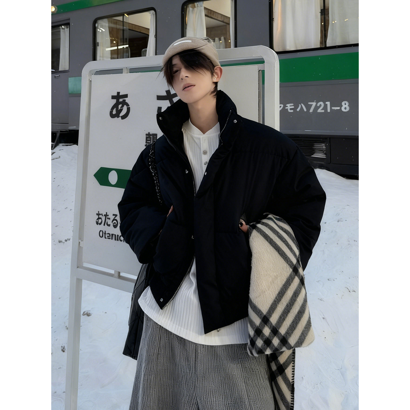 黑色pu皮羽绒棉服秋冬季加厚保暖