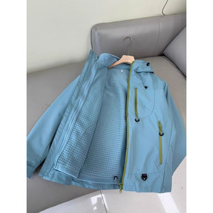 芥兰灰软壳冲锋衣三合一男款可拆卸带内胆加厚夹克多巴胺连帽外套