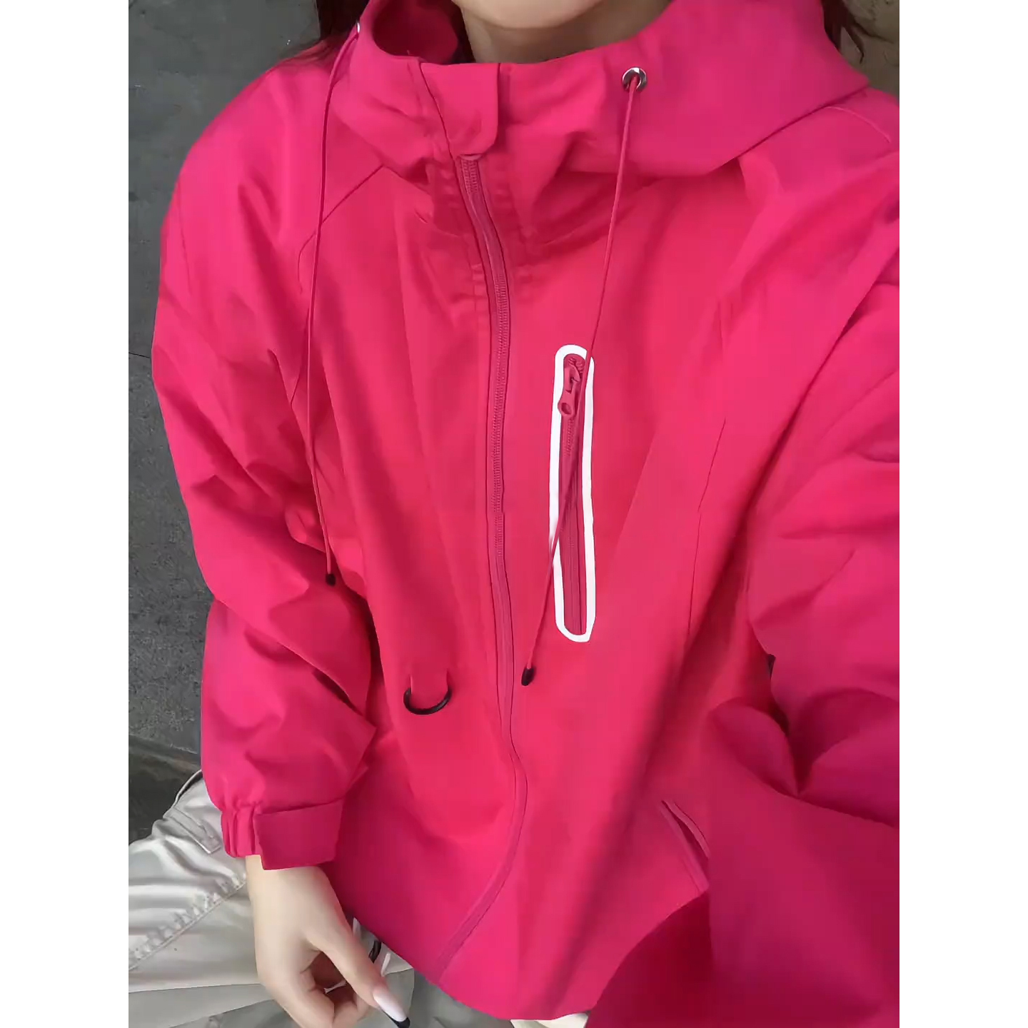 亮粉色户外软壳冲锋衣男女美式
