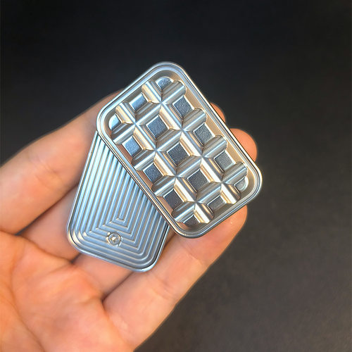 巧克力无限位玩具推牌响币解压