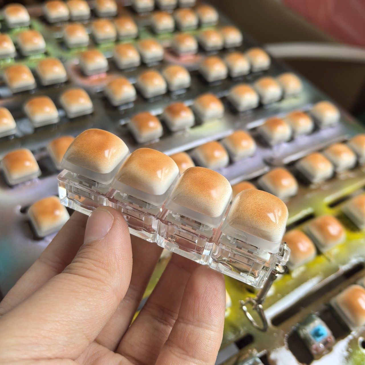 KADA原创焦糖面包按键减压玩具书包挂件办公室手指小玩具