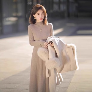 欧洲站秋冬毛衣裙女长款过膝小个子配大衣的内搭长袖半高领连衣裙