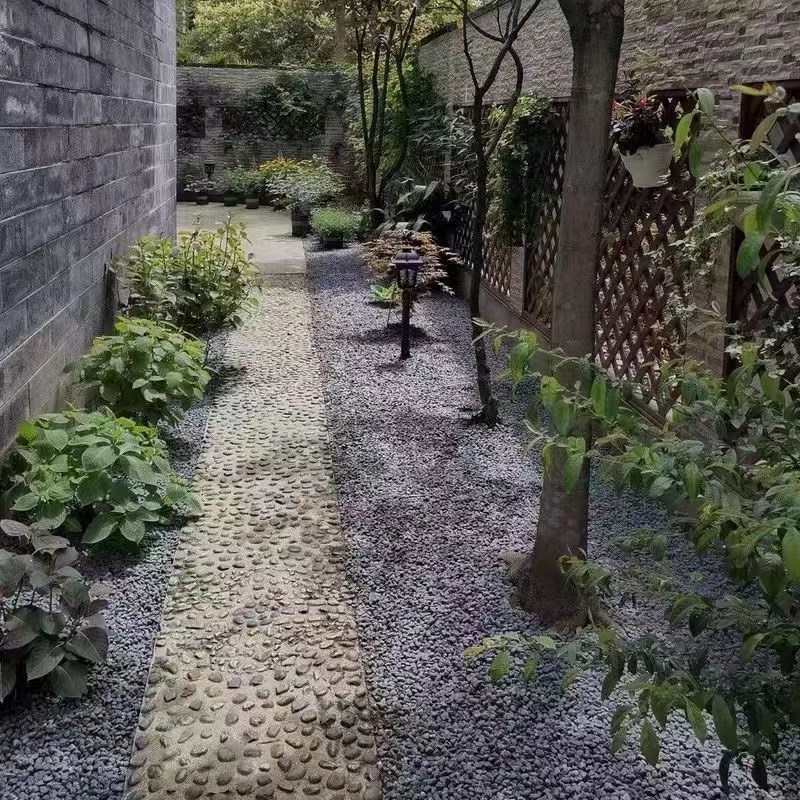 成都枯山水黑色石子砾石露营造景硕石绿化灰色日式庭院工程铺路碎