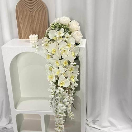 法式民国高级复古婚礼白色仿真花瀑布手捧花新娘领证结婚花束道具