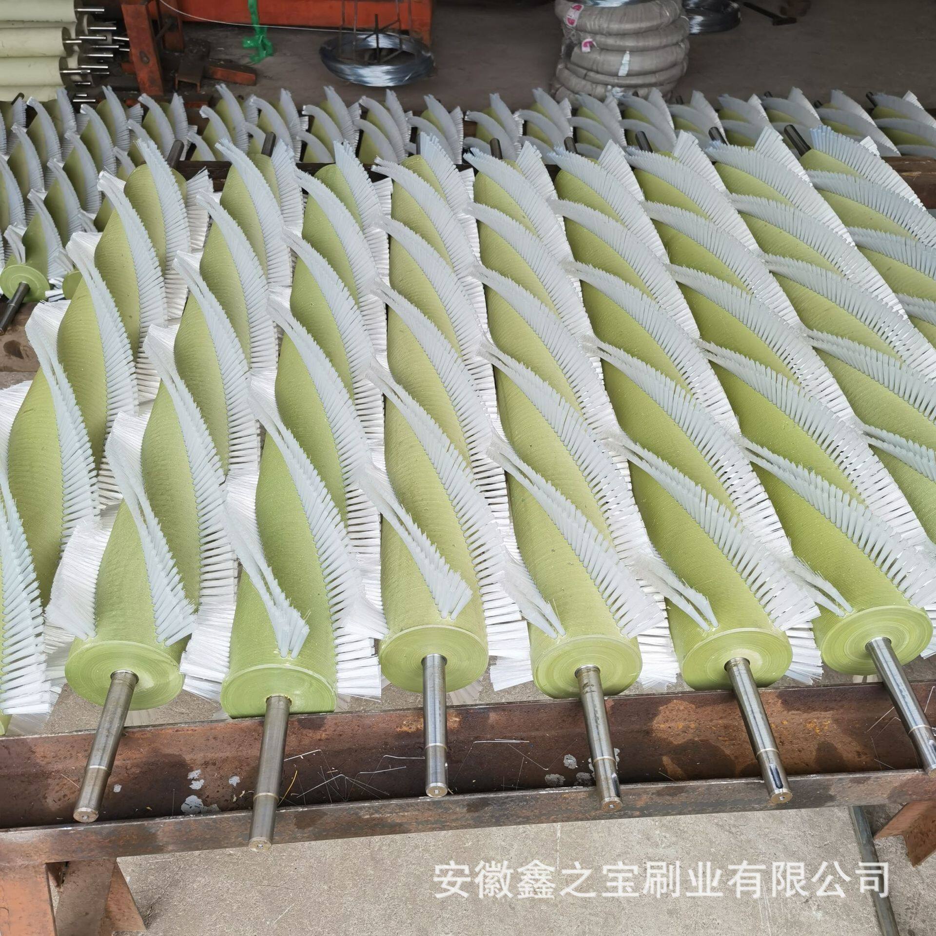 工业毛刷辊滚筒刷尼龙丝植毛毛刷辊纺织机械毛刷辊分幅机毛刷批发