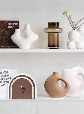 现代格调侘寂风抽象艺术高级感软装摆件轻L奢高档客厅酒柜家居装