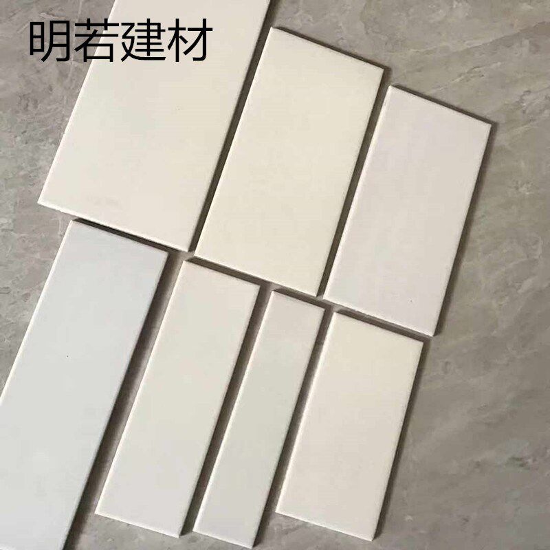白色200x400 100x300 120x240 50x200 150x300外墙砖釉面砖全白砖