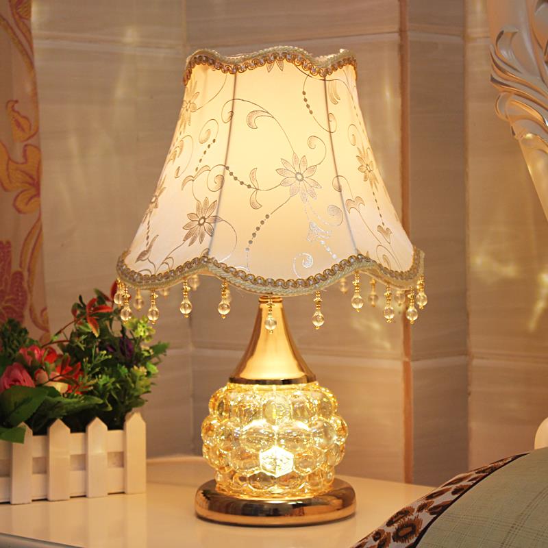 简约现代欧式台灯卧室创意书房玻璃布艺婚庆结婚暖光床头灯可调光