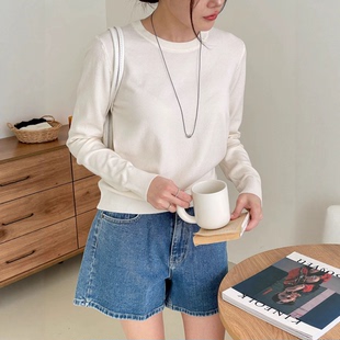 2025年春秋季圆领长袖毛衣内搭高级感针织衫女修身短款上衣百搭款