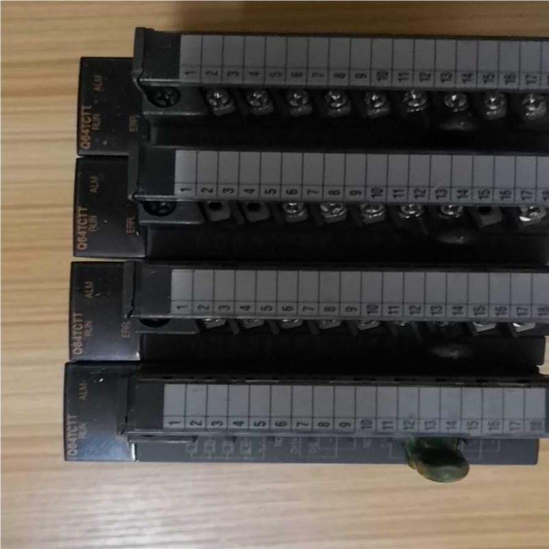 【汇生】三菱PLC  Q64TCTT【议价】