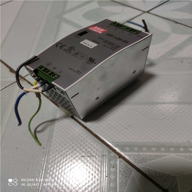铭伟模块24V电源,九成新，型号DR-120-24~议价