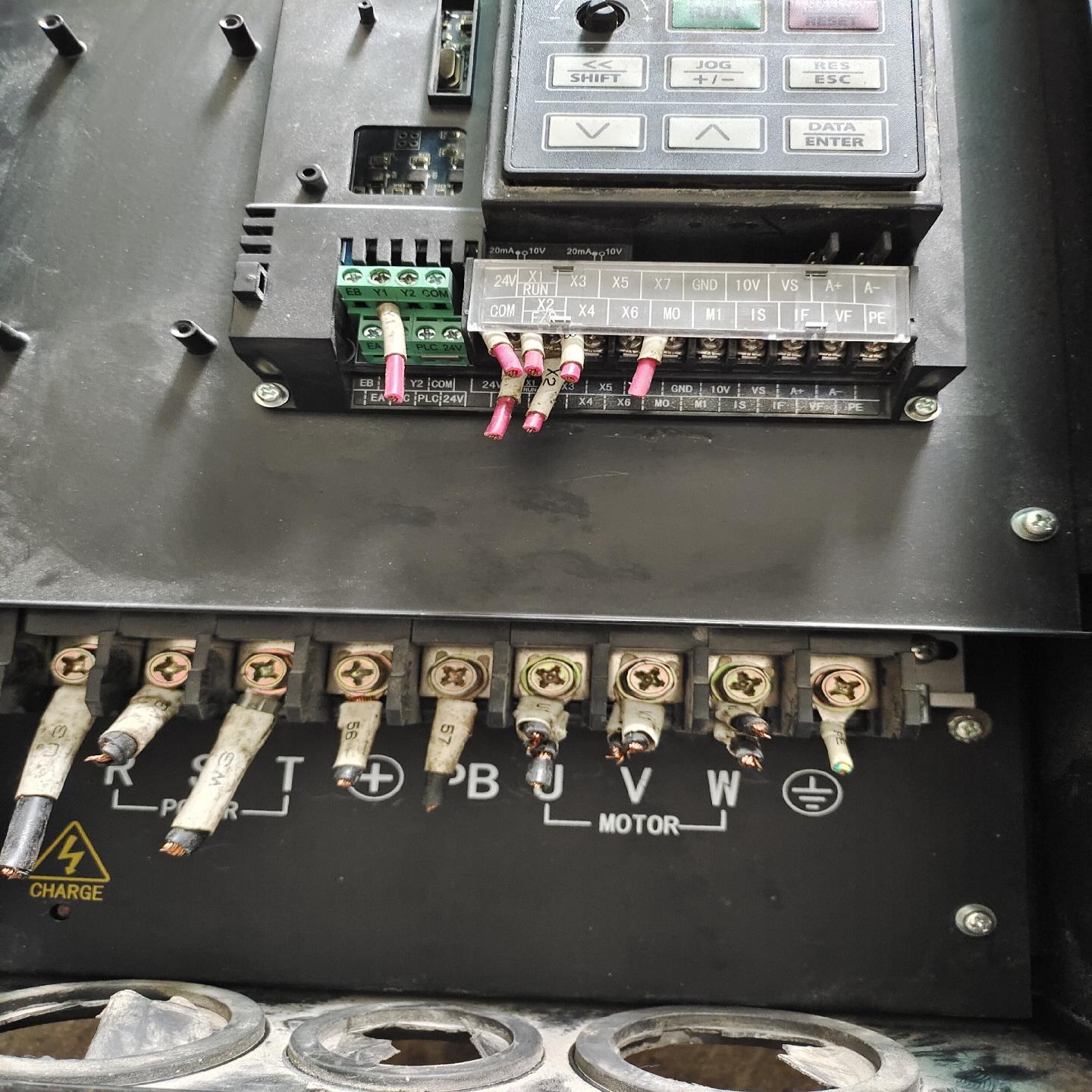 正弦，EM330D-SJ-030-3B，380Ⅴ，3（卡套电子）