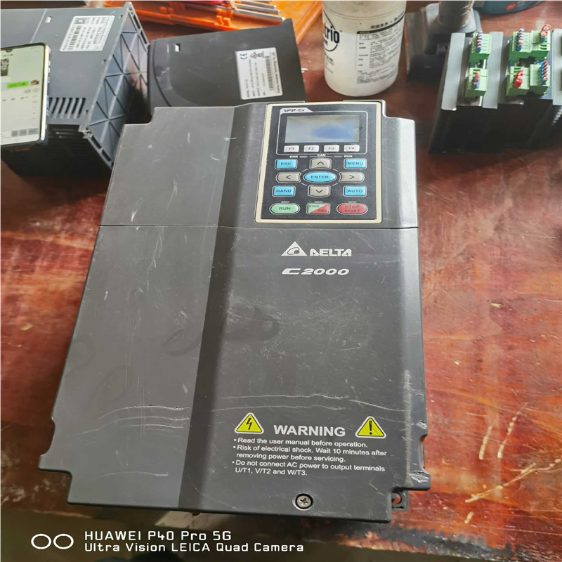 台达变频器VFD075C43A，7.5KW成色如图，功能(崽崽配件）