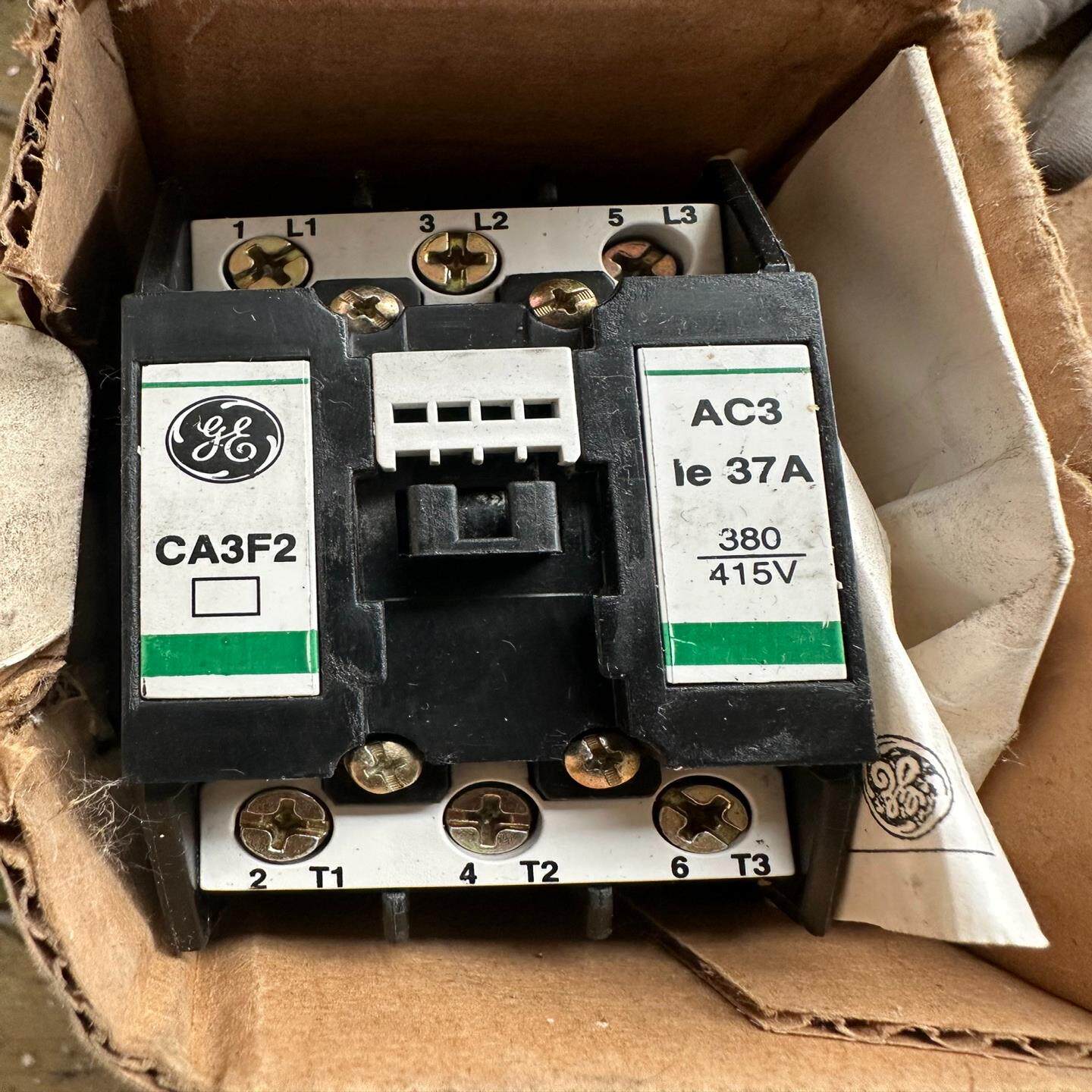 【汇生 】全新接触器CA3F211220B  线圈电压220-24【议价】