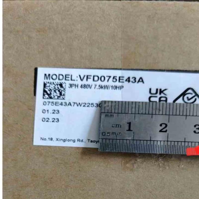 VFD075E43A 台达变频器面板KPE-LE02需另配议价