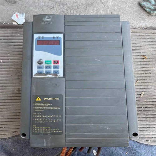 圣安变频器    VF80-3185   ，18.5kw重载~议价