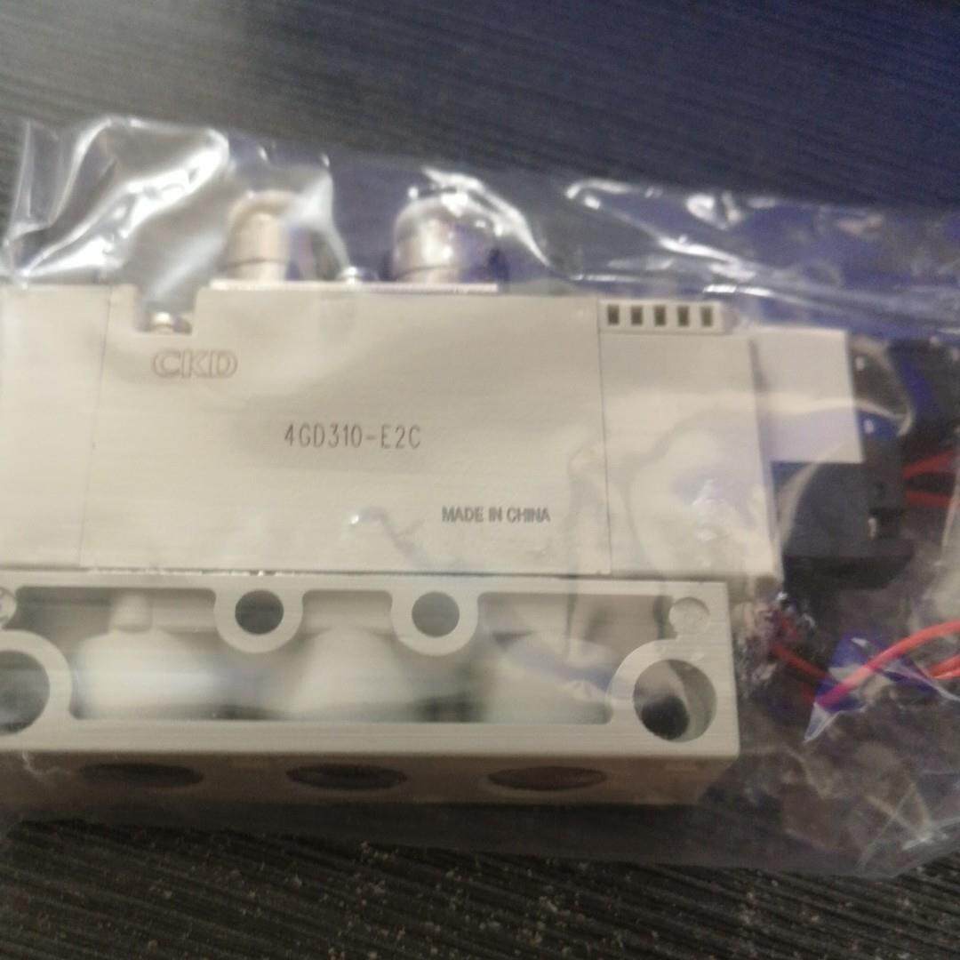 电磁阀4GD310-C6-E2C-3(崽崽配件）