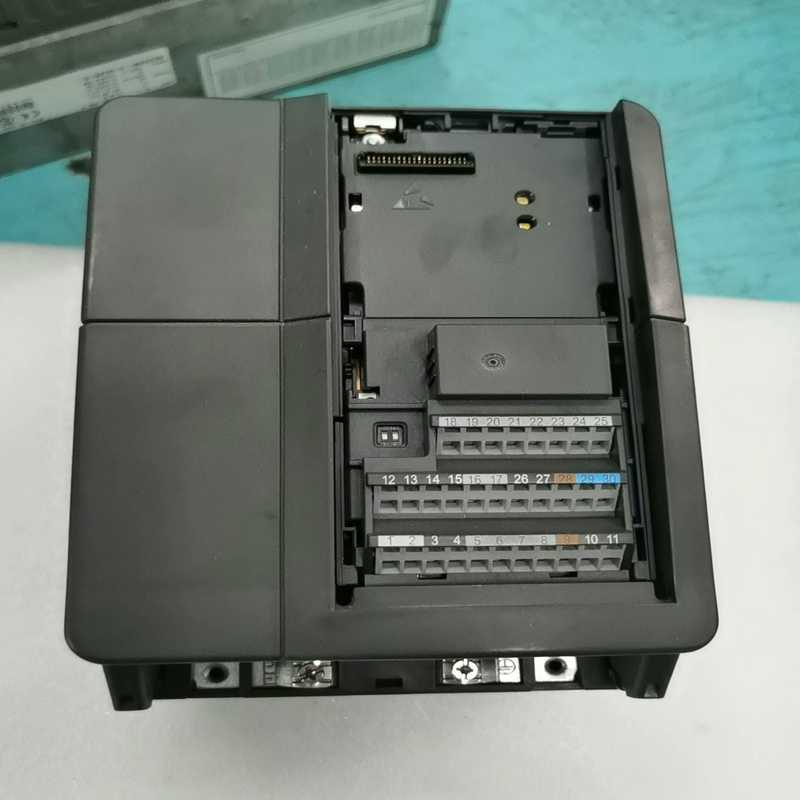 西门子15KW变频器6SE6440-2UC21-5BA1二（瓠子电子）