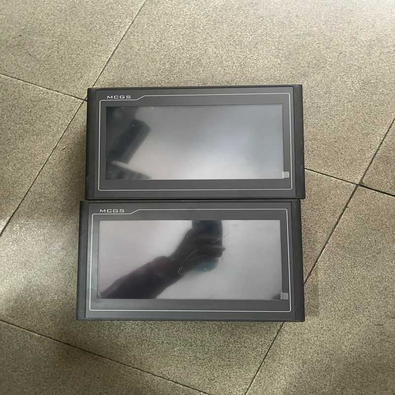 议~ 昆仑通态 触摸屏 TPC1021NT 2台