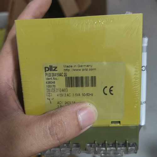 议~皮尔兹PiIZ安全继电器P1U3/3X415VAC 2U 4