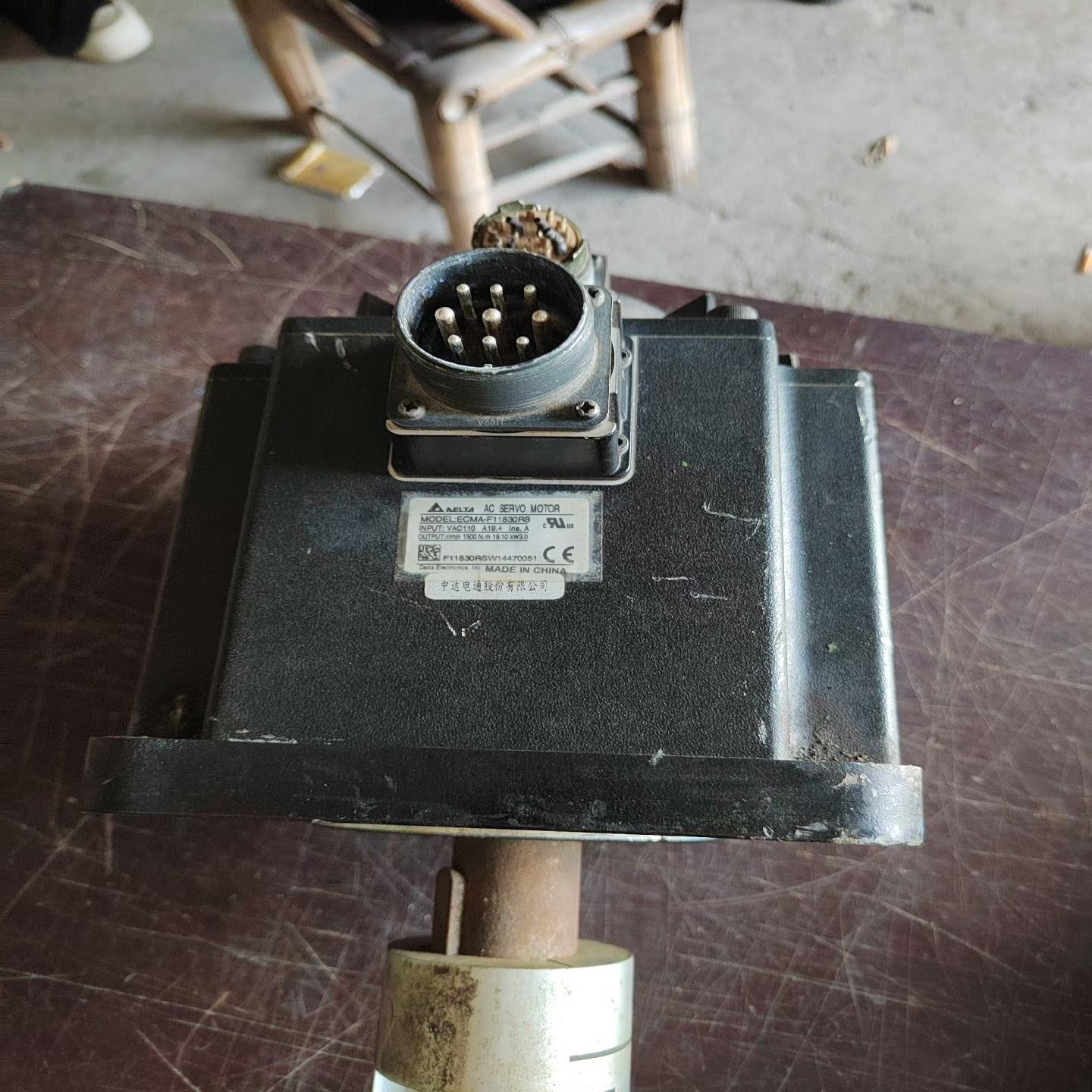 议~台达A2伺服电机ECMA-F11830RS，3千瓦，刚，