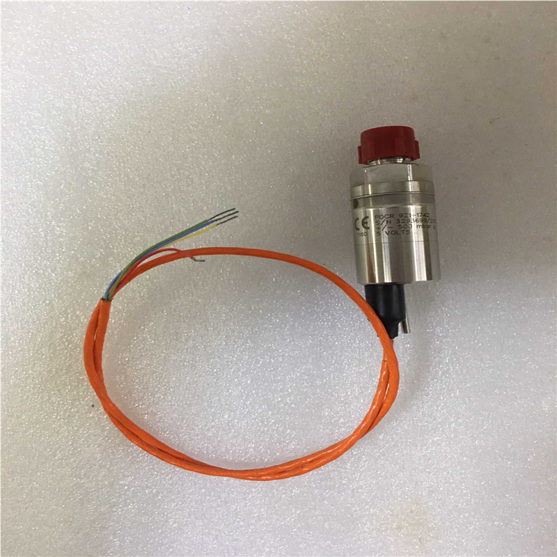 SAAB PDCR 921-1742 压力传感器 九成新，库~议价