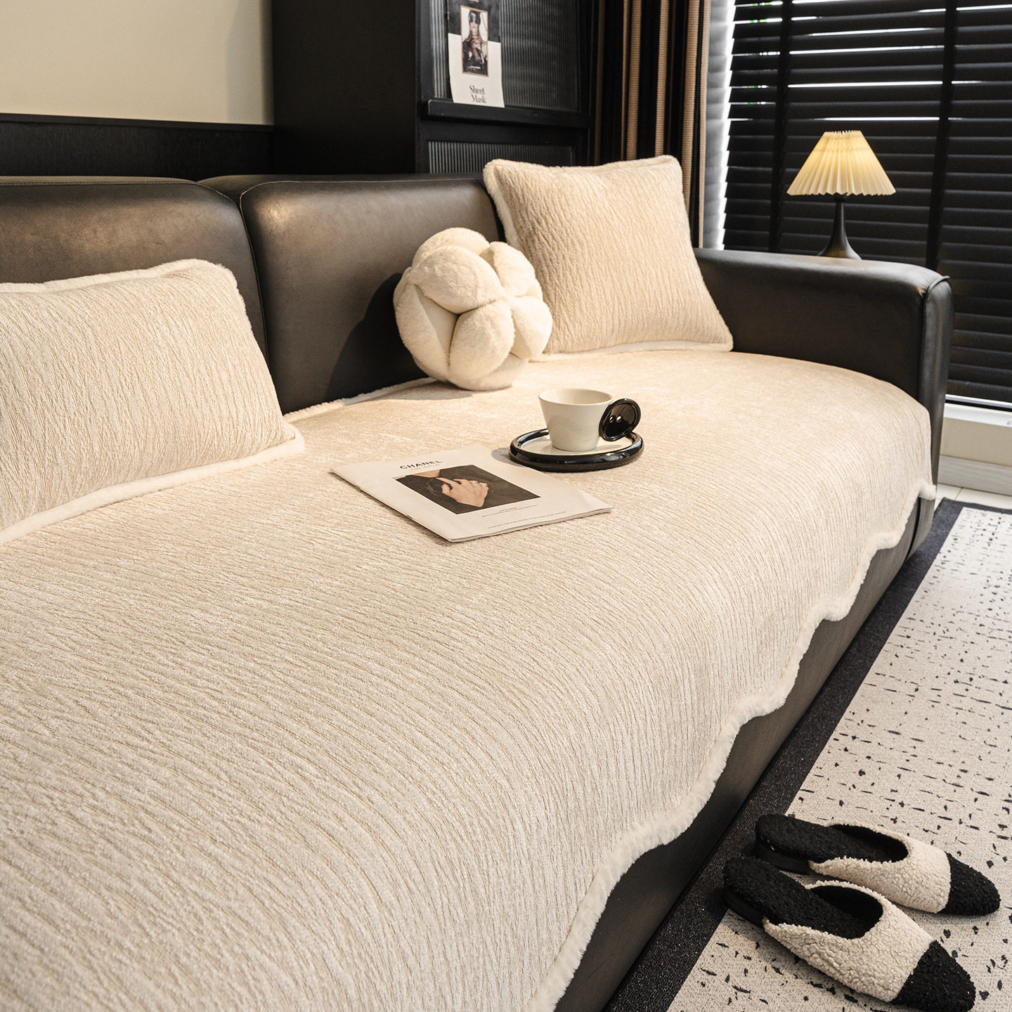 奶油风加厚雪尼尔异形沙发垫2026新款四季通用防滑坐垫子直排套罩