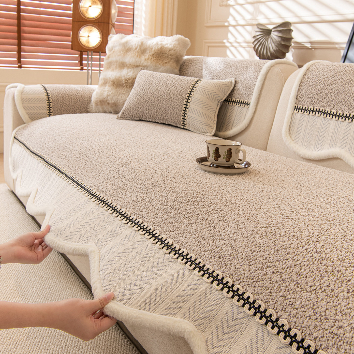 2026新款雪尼绒沙发垫子高级感拼接边沙发坐垫冬季皮沙发套罩盖布,居家布艺,沙发垫,淘宝优惠券,粉丝福利购,淘宝优惠卷