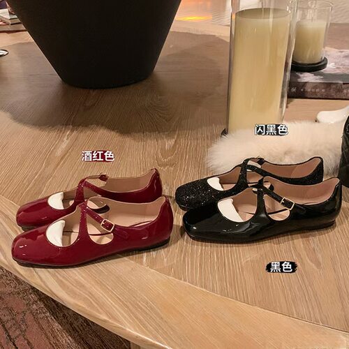 N2-1苏茵茵同款巴莉千金~方头交叉扣带平底玛丽单鞋女宴会鞋婚鞋