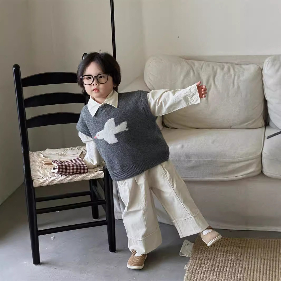 春秋季新品韩版男童毛衣马甲女宝宝森系复古图案背心坎肩外套
