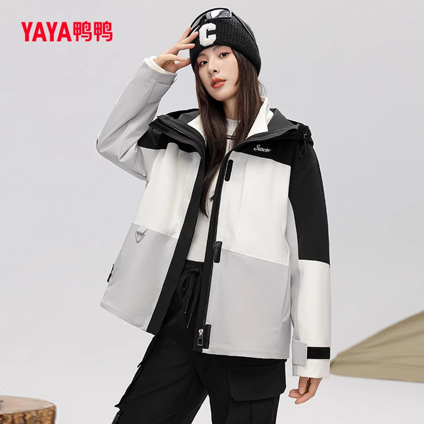 鸭鸭韩版短款连帽羽绒服外套