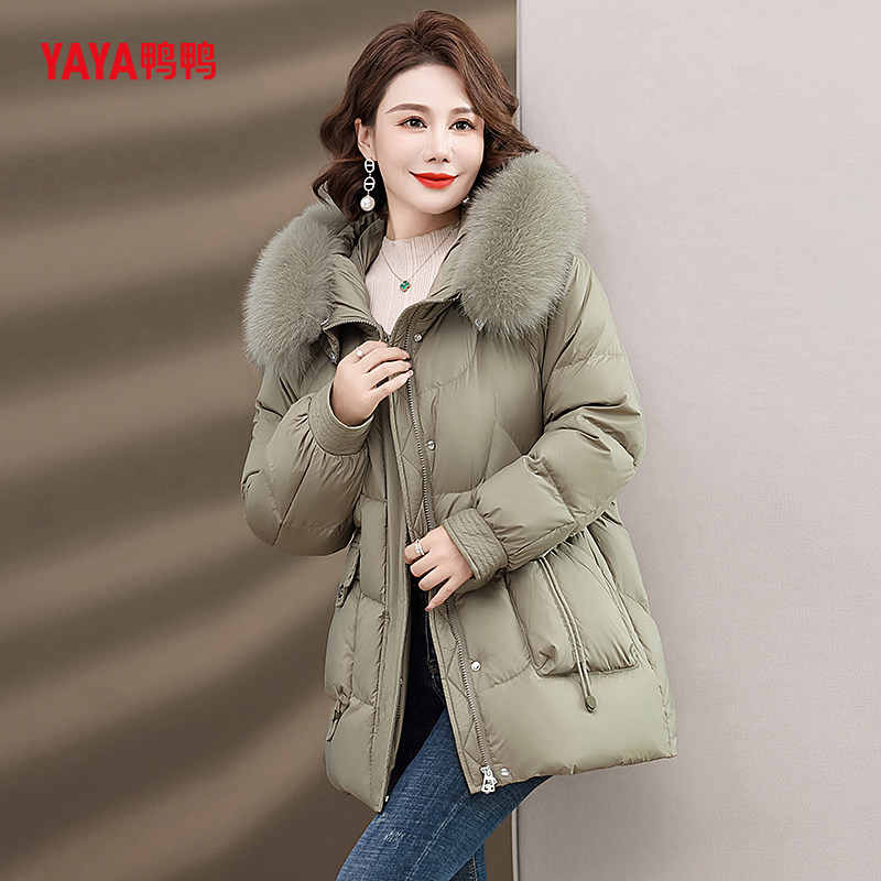 YAYA鸭鸭中年妈妈款冬装气质羽绒服2025新冬季中老年女装洋气外套