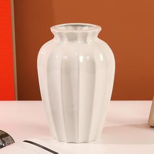 热销木绣球搭配花瓶北欧简约家居客厅插花玄关陶瓷贵妃瓶花艺摆件