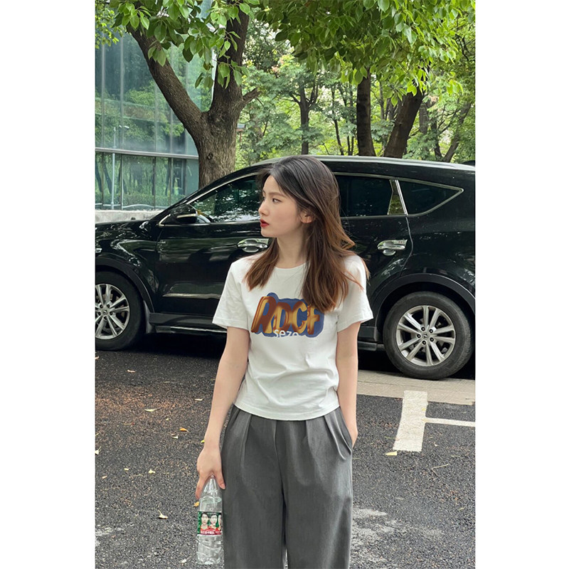 韩国2024夏季新款设计感字母印花短袖T恤女韩版修身显瘦短款上衣