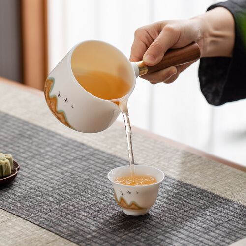 一品仟堂带木柄公道杯陶瓷分茶器家用和J器防烫茶具日式功道茶杯