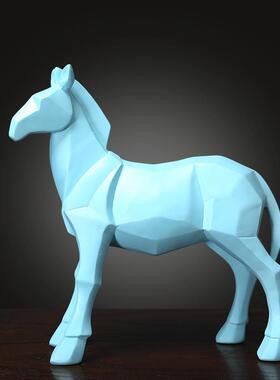 北欧简约现代生肖几何马摆件办公室开业客厅家居装饰玄关动物摆设