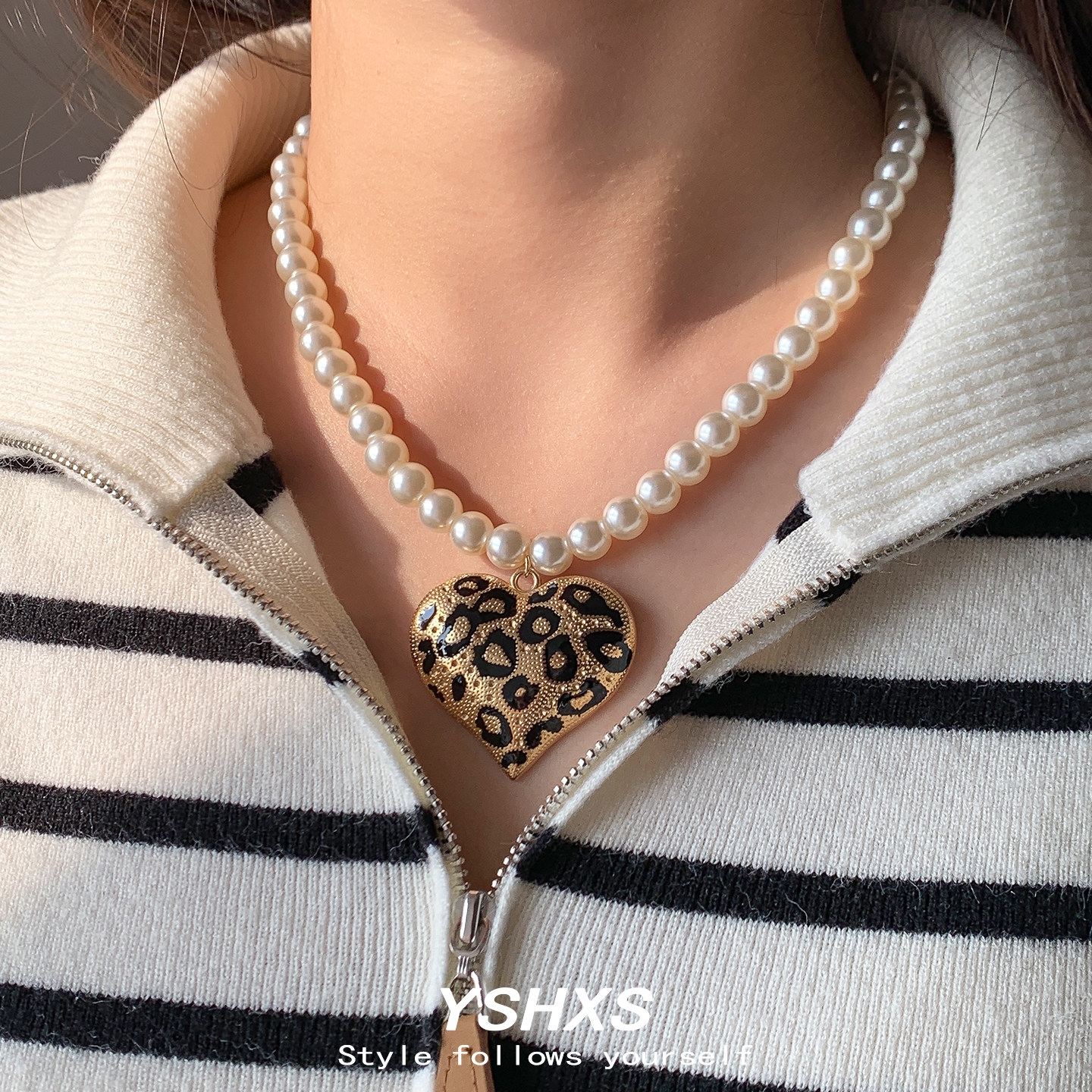 豹纹爱心吊坠个性时尚珍珠项链小众设计高级感锁骨链,饰品/流行首饰/时尚饰品新,项链,淘宝优惠券,粉丝福利购,淘宝优惠卷