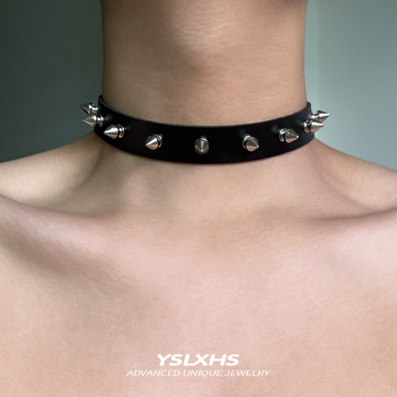 个性夸张暗黑百搭铆钉欧美锁骨链