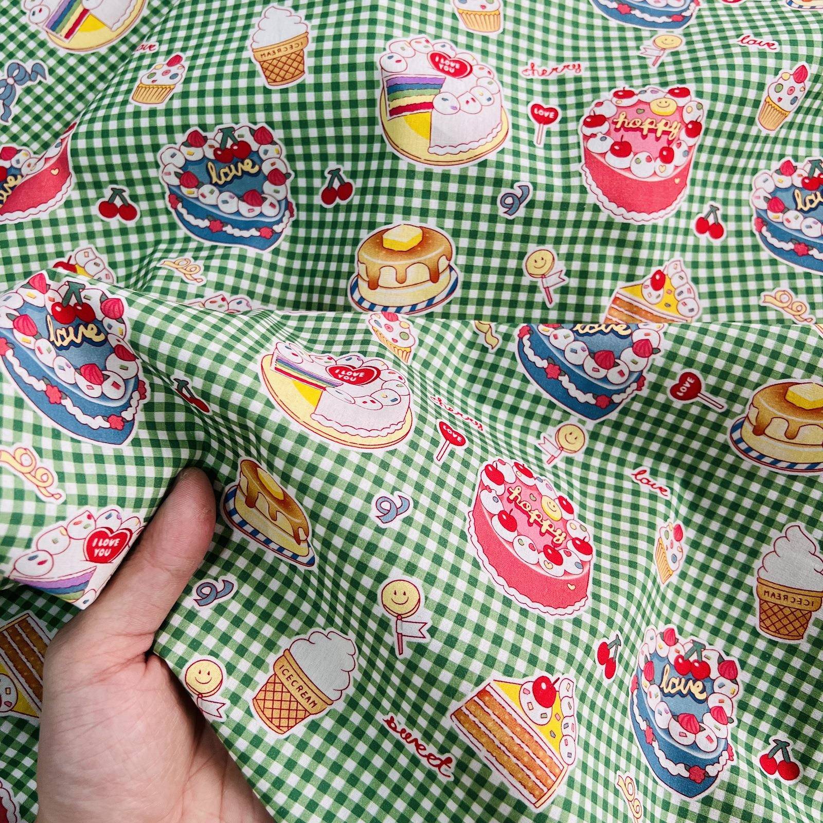 纯棉卡通格子蛋糕冰淇淋印花布料 童装包包桌布居家服睡衣棉布