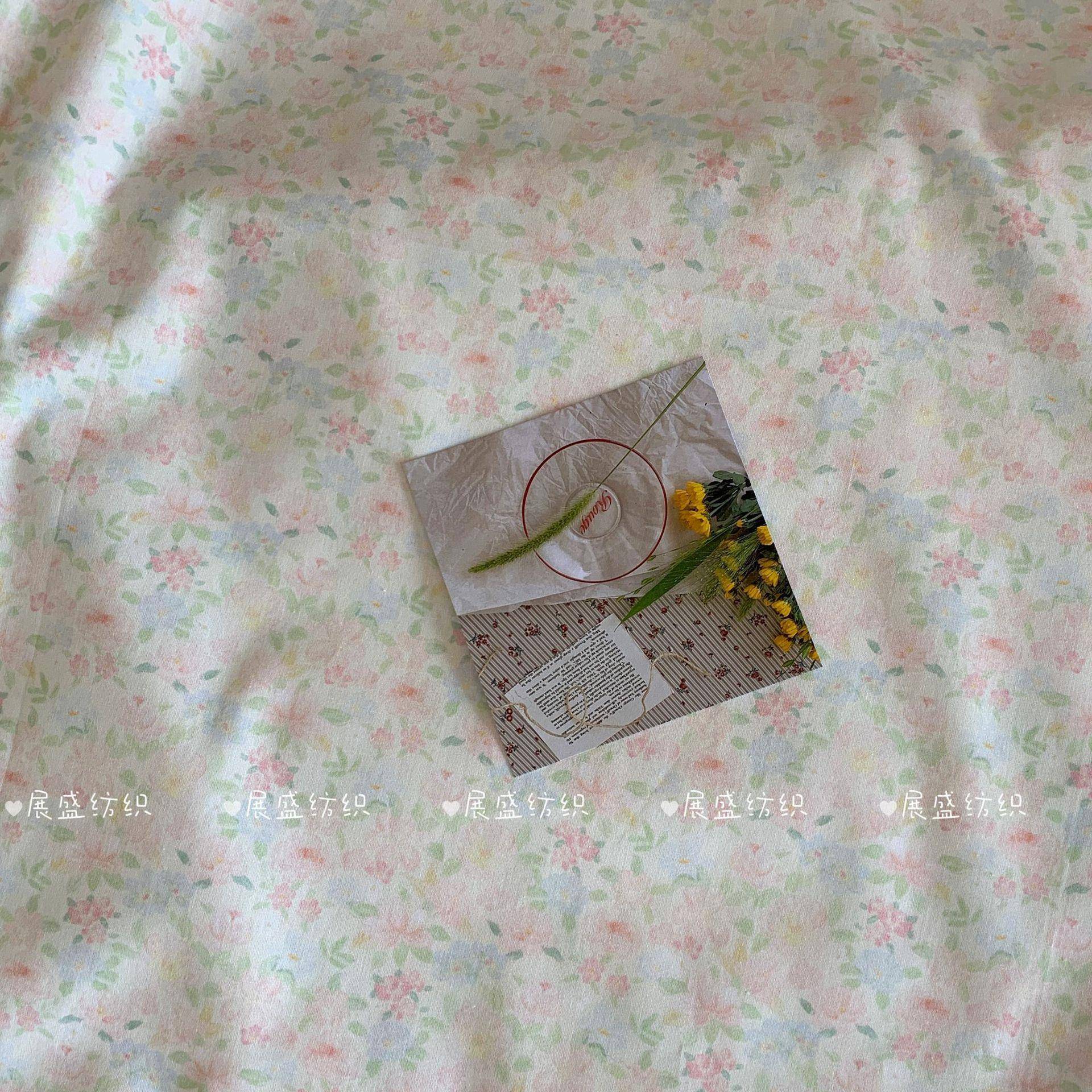 全棉韩版INS风淡雅碎花布料 箱包家发圈口水巾宠物服童装女装面料